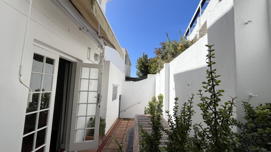 3 Bedroom Property for Sale in Simons Town Western Cape